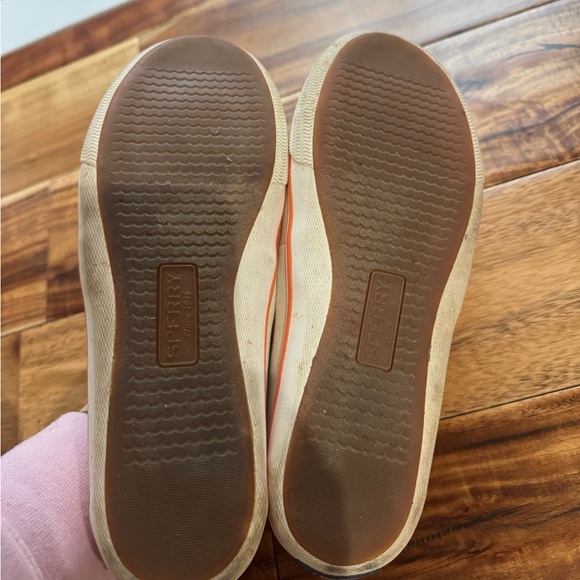 Sperry 2-eye lacing boat shoes Coral and Cream size 7.5 - Picture 6 of 8